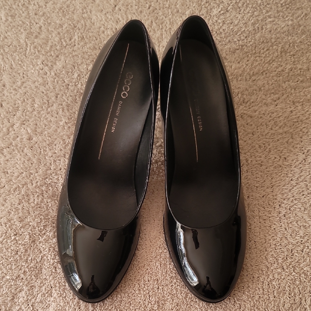 Black Women's shoes high heels patent leather inside and out